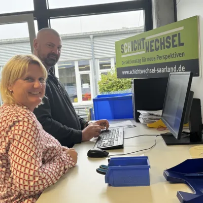 Schichtwechsel 1. Einführung & Kennenlernen – Vorstellung der Einrichtungen und Unternehmen Schichtwechsel 1. Einführung & Kennenlernen – Vorstellung der Einrichtungen und Unternehmen